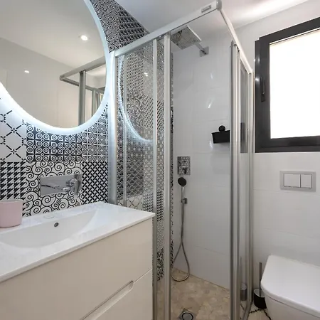 Azure - Moderno Con Terraza Privada